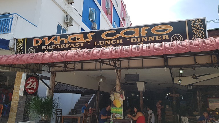 dkhas cafe mango sticky rice at cenang